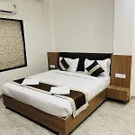Hotel Sandal Woods